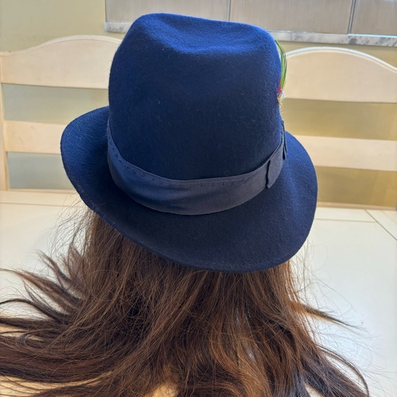 Navy Blue Vintage Fedora Wool with Ribbon Band and Feather Detailing - Picture 3 of 5